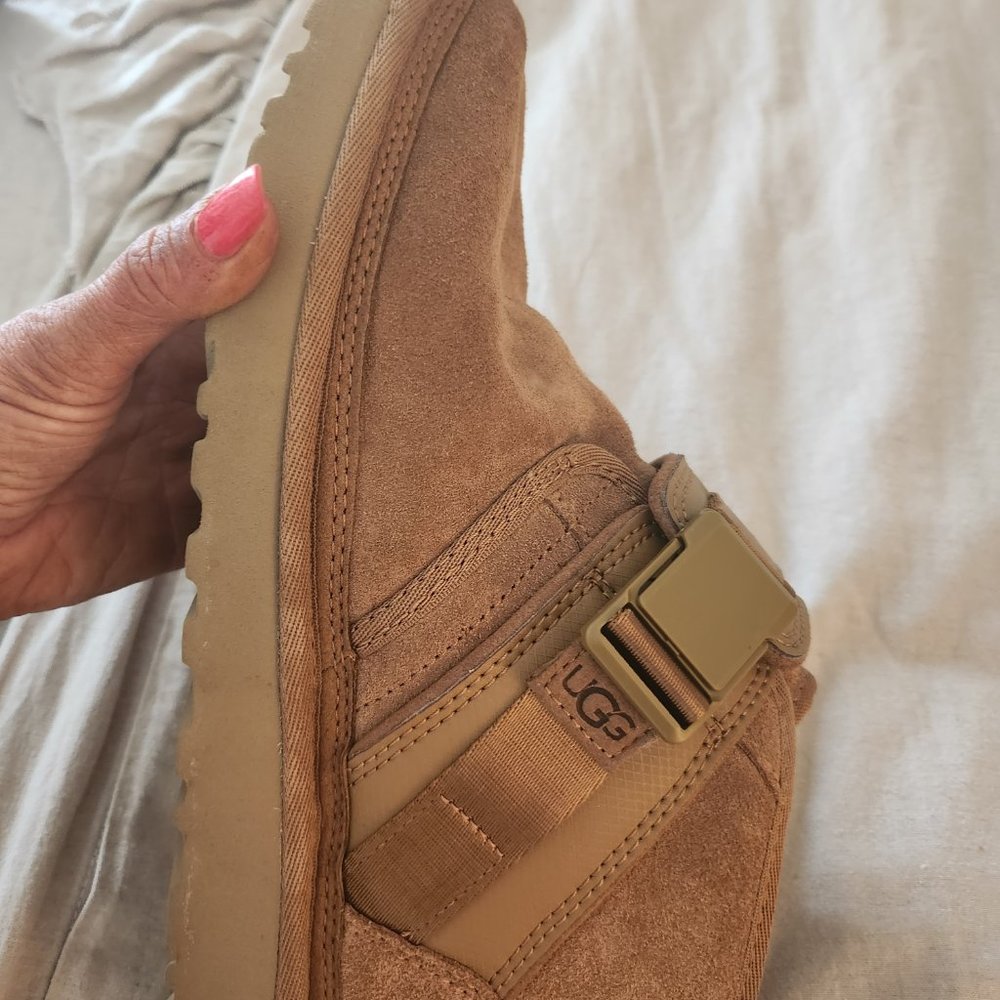 UGG Men's Neumel Shoes Size: US 9 | UK 8 | EU 42 | Japan 27 - Picture 4 of 5